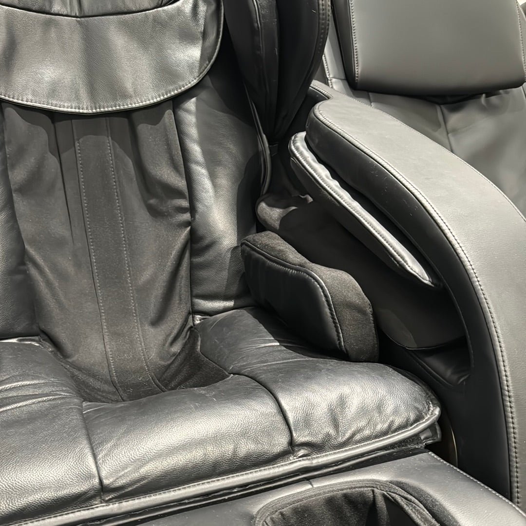 Demo Unit - Massage Chair Pro-4D Fully Loaded Massage Chair
