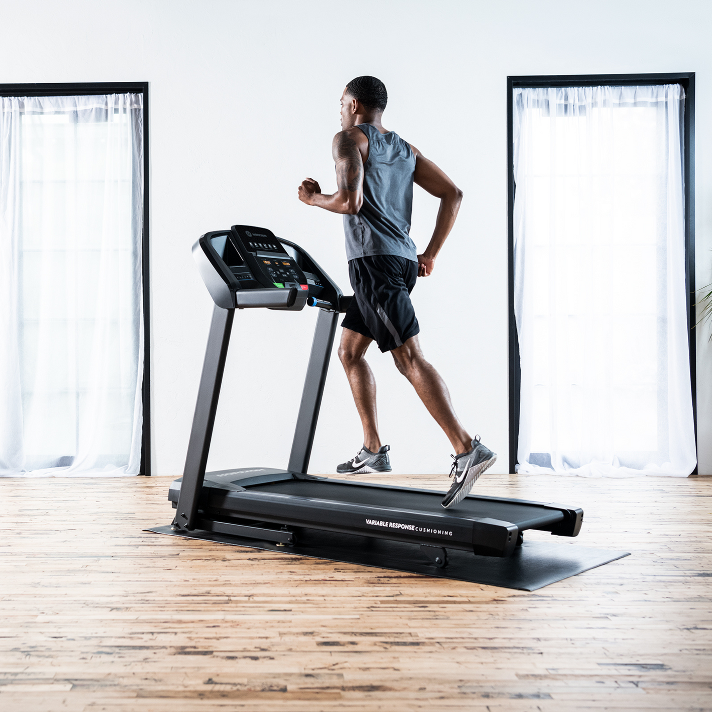Horizon T101 @Zone Treadmill