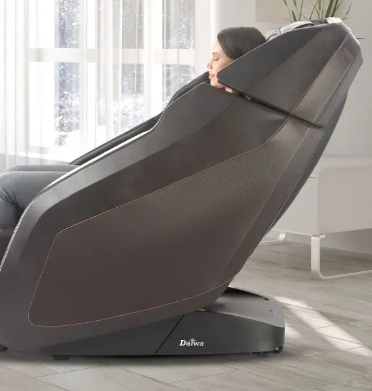 DAIWA - Olympia L Track Massage Chair