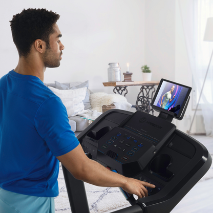 GRADE A - Horizon 5.0AT @ Zone Treadmill
