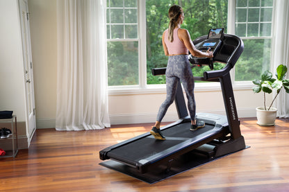 Grade C - Horizon 7.4AT Treadmill
