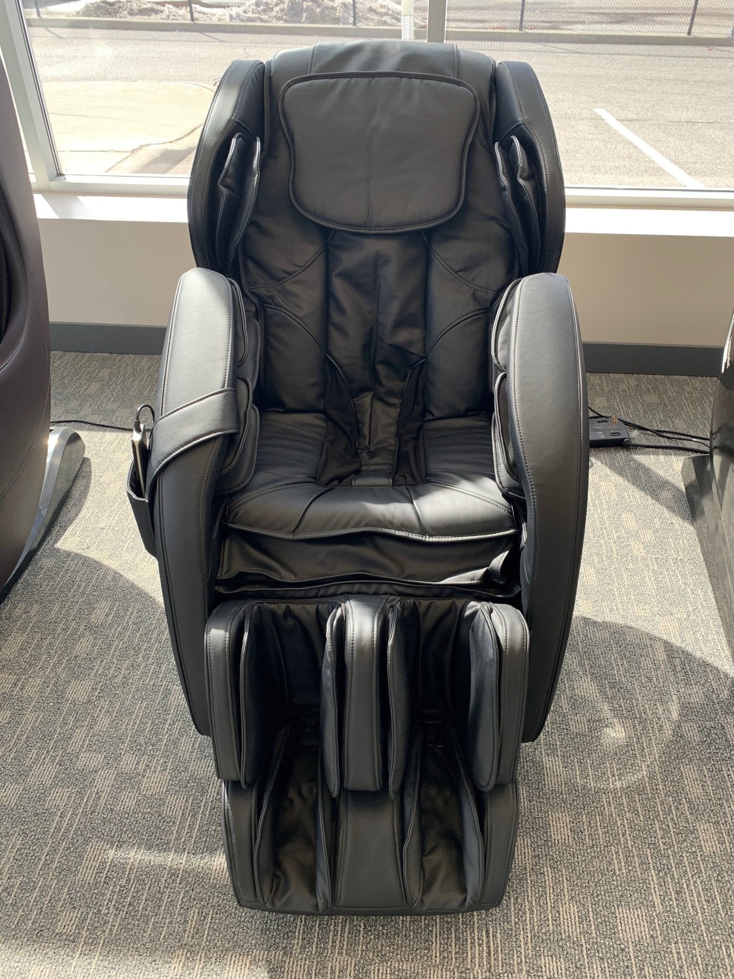 -Demo Unit-TruMedic MC-1500 Massage Chair with L track