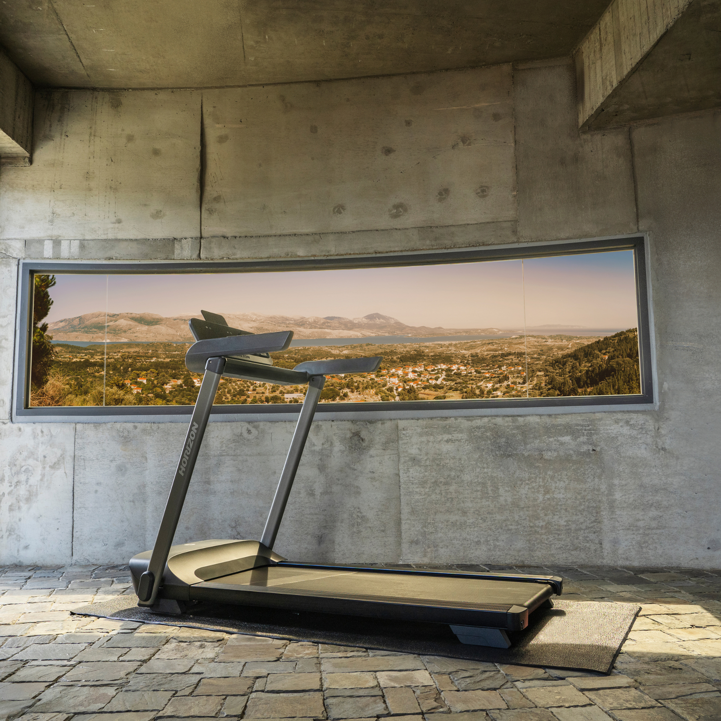 Grade C - Horizon Evolve 3.0 @Zone Treadmill